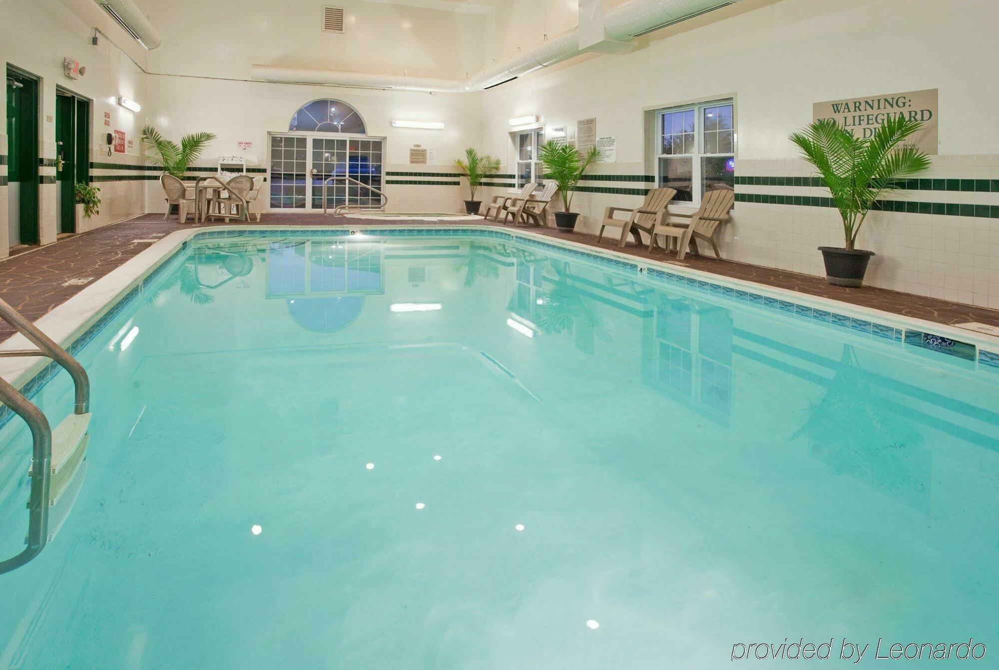 Country Inn & Suites By Radisson, Louisville East, Ky Facilidades foto